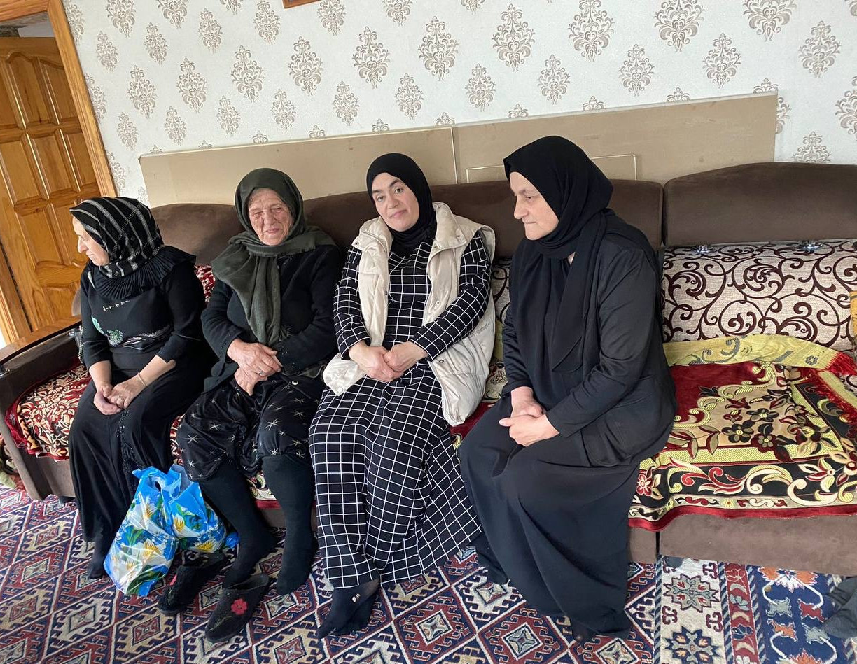 Комплексный центр социального обслуживания населения в МО « Агульский район» продолжает оказывать поддержку семьям участников СВО.